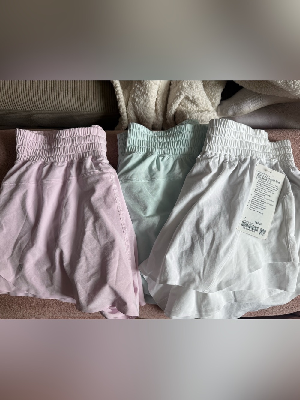 Lululemon bundle shake that shorts